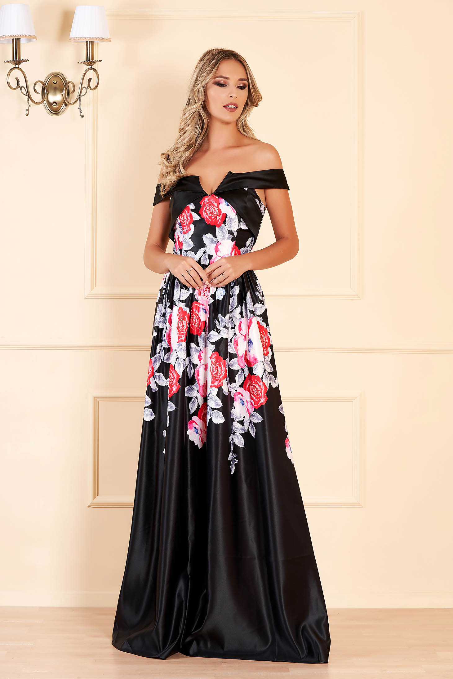 Rochie de seara lunga, neagra cu imprimeu floral, Starshiners